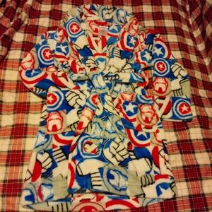 🥊Boys sz 6 Captain America bathrobe